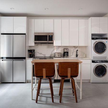 Three Bedroom Brooklynite Suite! 뉴욕 외부 사진