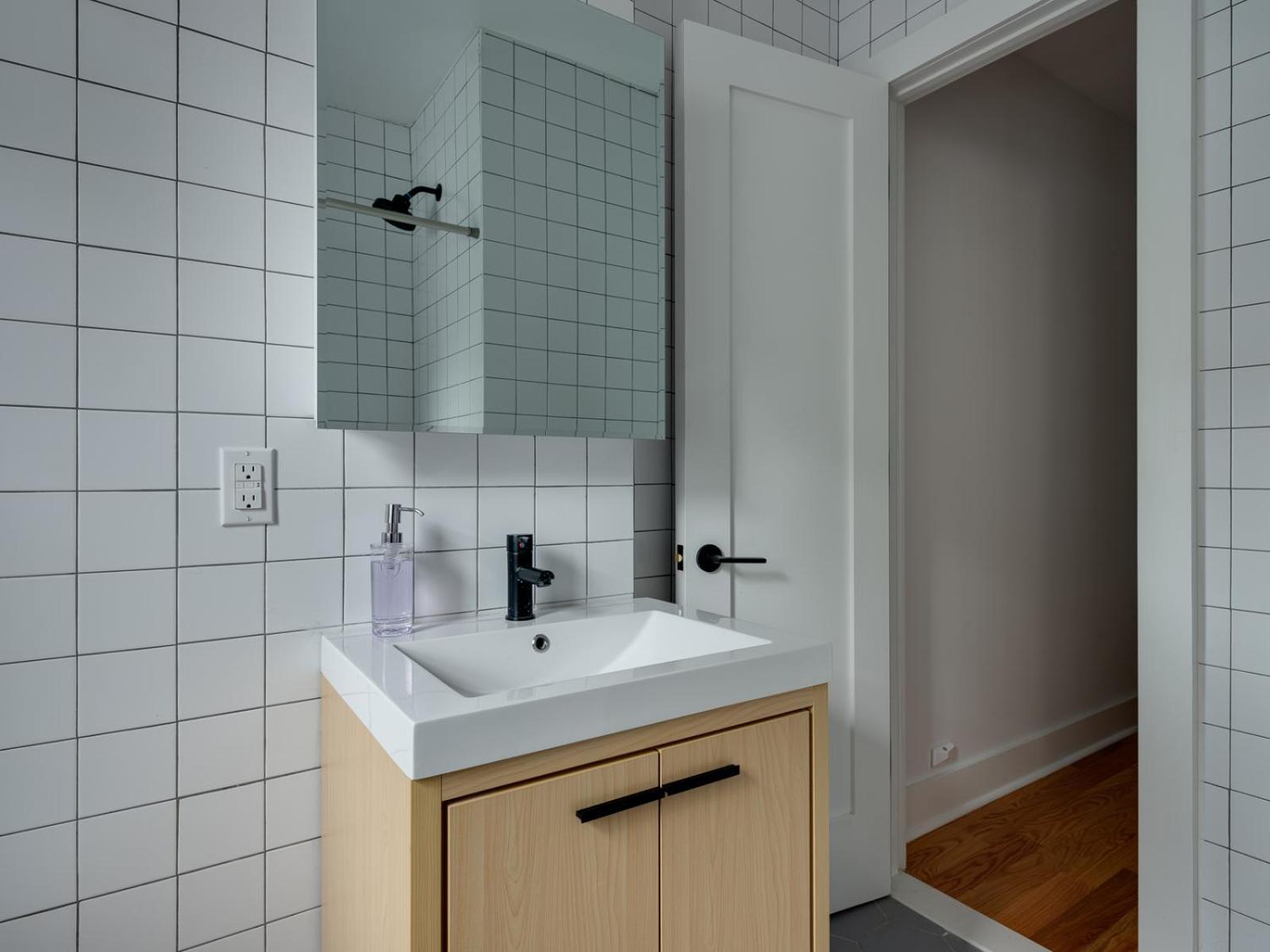 Three Bedroom Brooklynite Suite! 뉴욕 외부 사진